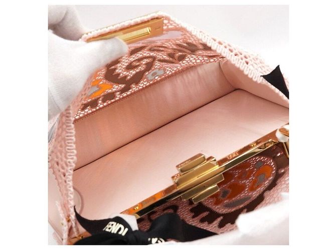Fendi Borsa Tote Medium SEE YOU in PVC macramé rosa Peekaboo - vista 5