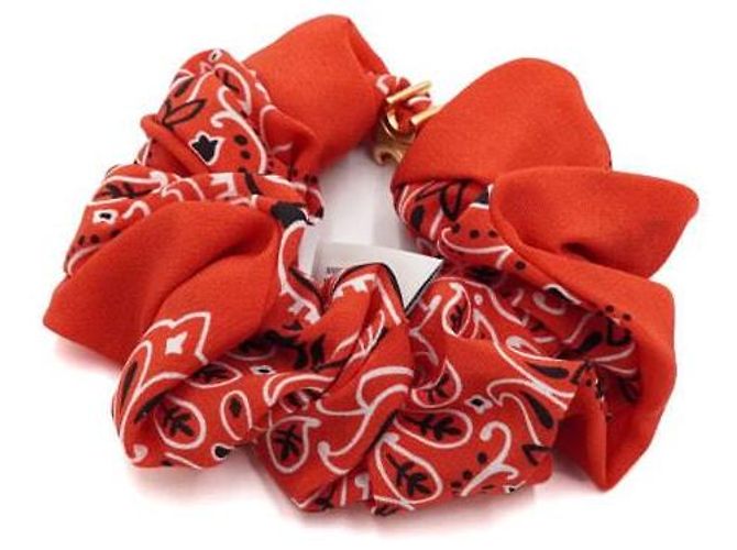 Céline Americana Bandana roter Seiden-Scrunchie mit goldfarbenem Messing-Haarspange - Ansicht 3