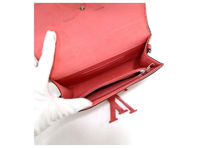 Louis Vuitton Clutch e borsa a tracolla in pelle Epi rosa - vista 6