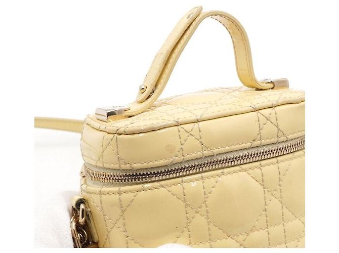 Dior Micro borsa a tracolla e borsa a tracolla in vernice giallo cannage - vista 10