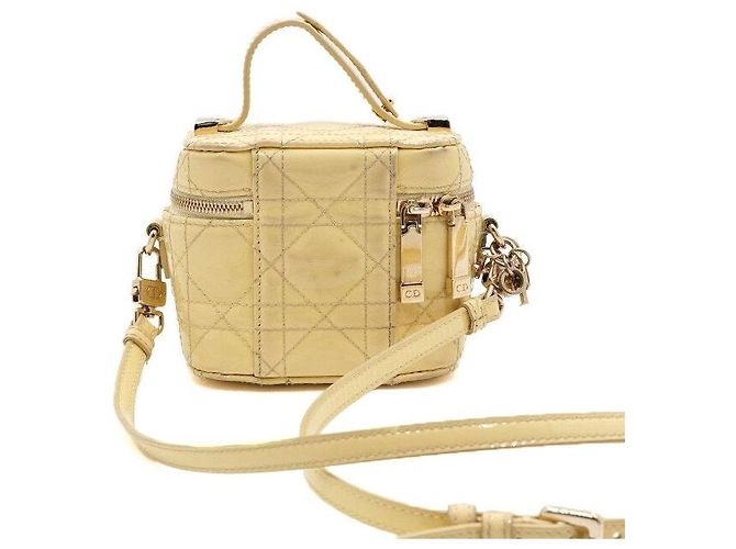 Dior Micro borsa a tracolla e borsa a tracolla in vernice giallo cannage - vista 4