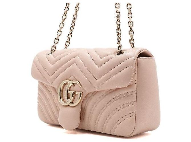 Gucci Bolsa de ombro média GG Marmont Matelassé Rosa Suave - vista 2