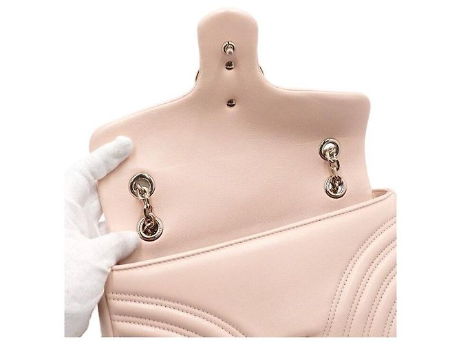 Gucci Bolsa de ombro média GG Marmont Matelassé Rosa Suave - vista 6