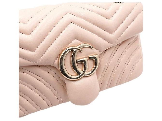 Gucci Bolsa de ombro média GG Marmont Matelassé Rosa Suave - vista 9