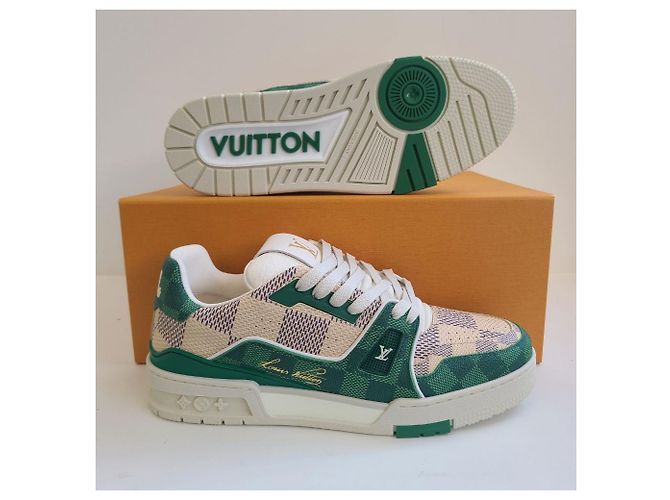 Louis Vuitton Trainer Damier in pelle verde non utilizzato - vista 9