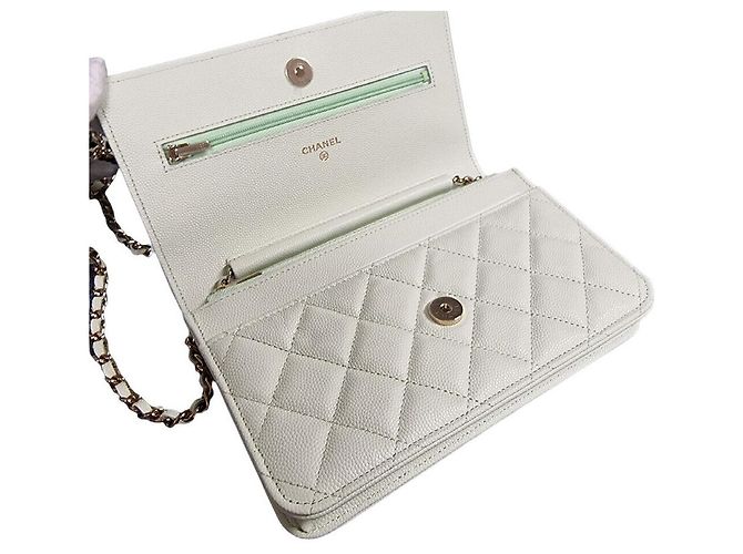Chanel Borsa a tracolla WOC Caviar Classic Versione con chip interno Bianco - vista 5