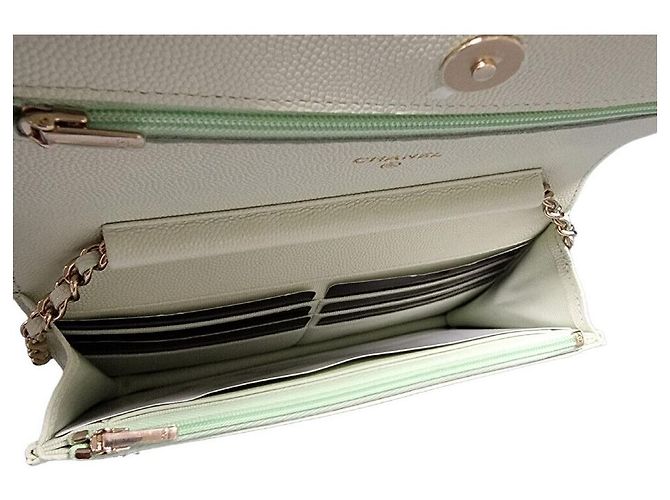 Chanel Borsa a tracolla WOC Caviar Classic Versione con chip interno Bianco - vista 6
