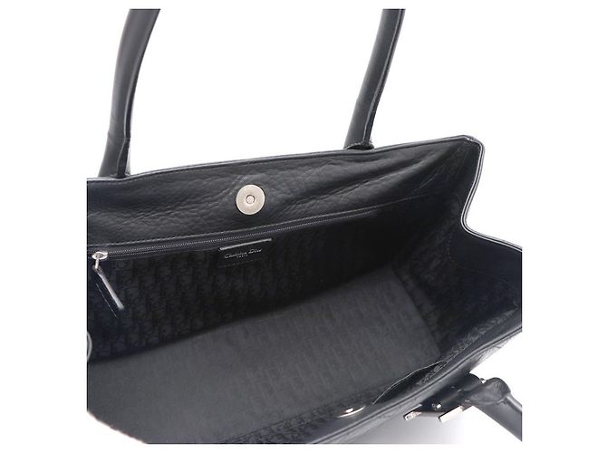 Dior Sac Tote e Bolsa de Ombro com Fivela Cannage Preto - vista 19