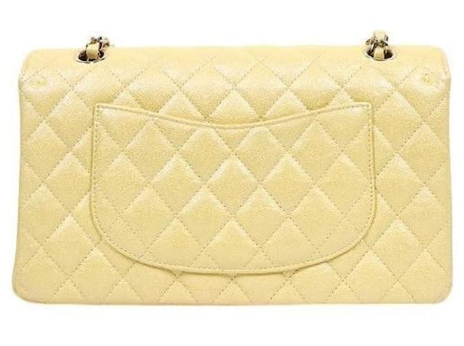 Chanel Borsa a tracolla Classic Medium in caviar iridescente giallo - vista 3
