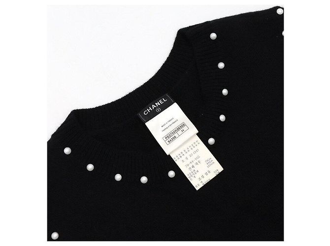 Chanel Abito da donna in cotone e cashmere nero con dettagli di perle - vista 5