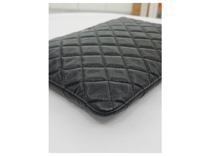 Chanel Bolso de mano Caviar Medium Gold Series Negro - vista 17