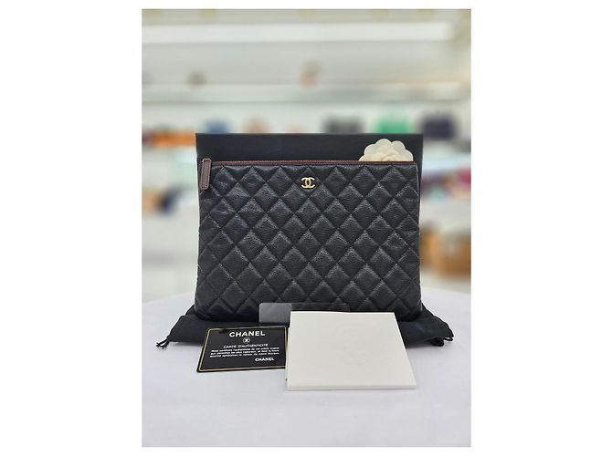 Chanel Bolso de mano Caviar Medium Gold Series Negro - vista 9