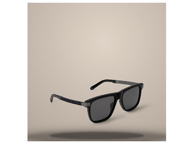 Louis Vuitton Large Square Sunglasses Black - view 2