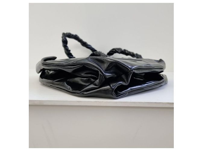 Givenchy Bolsa de ombro grande em couro - vista 8