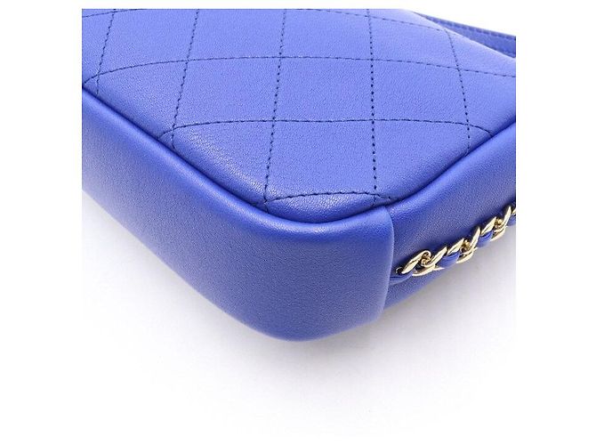 Chanel Piccola borsa a tracolla e borsa a tracolla con flap e catena CC oro - vista 5