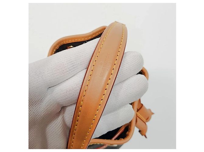 Noe Louis Vuitton Borsa a Spalla Nano Noé Marrone - vista 4