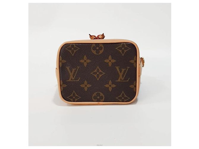 Noe Louis Vuitton Borsa a Spalla Nano Noé Marrone - vista 6