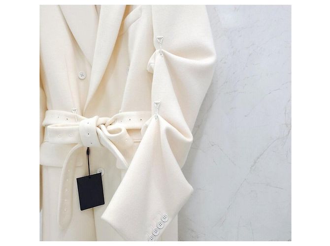 Louis Vuitton Hook Belted Wool Long Coat Silvery - view 6
