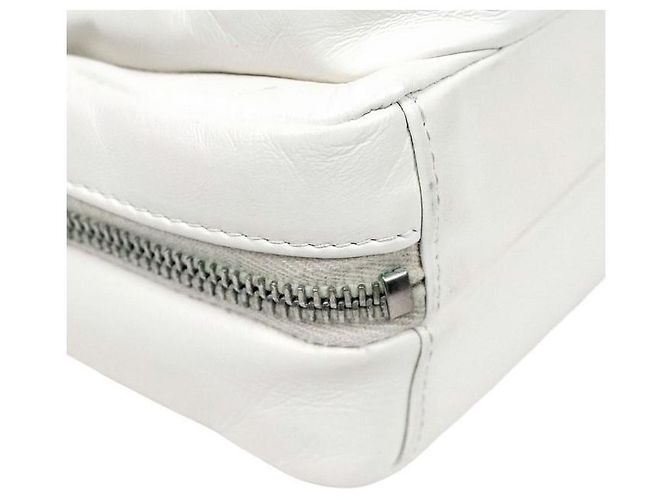 Chanel Bolsa de ombro com aba acolchoada branca Branco - vista 5