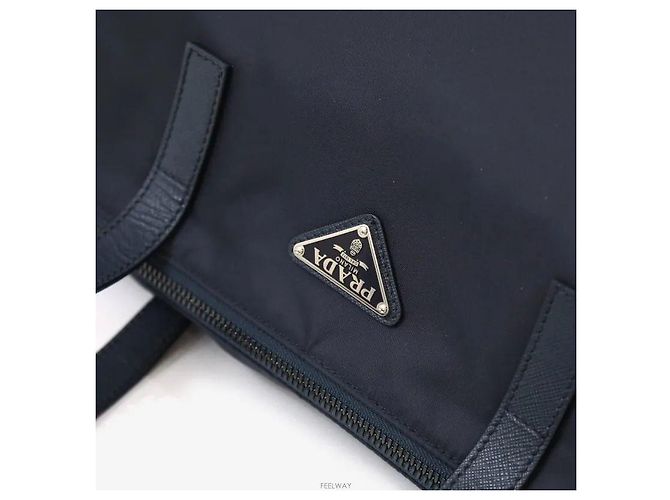 Prada Borsa shopper in nylon con logo triangolo blu navy - vista 6