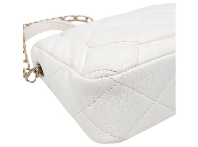 Chanel Borsa a tracolla White Heart Turnlock Bianco - vista 5