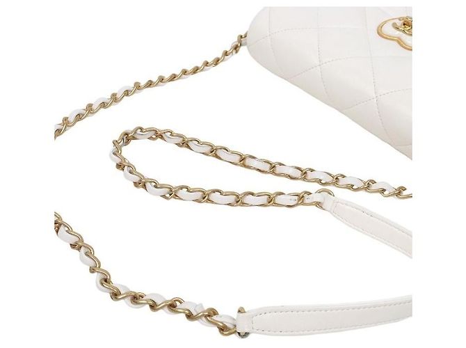 Chanel Borsa a tracolla White Heart Turnlock Bianco - vista 6