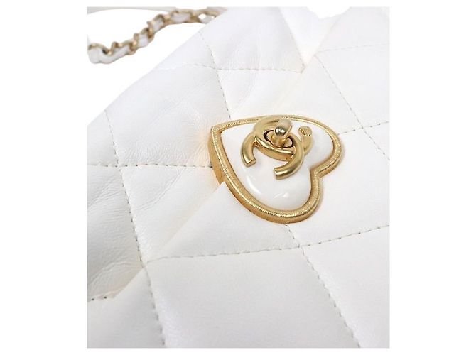 Chanel Borsa a tracolla White Heart Turnlock Bianco - vista 9