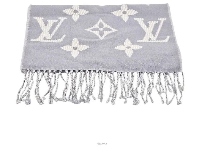 Louis Vuitton Cachecol Essential Marrom - vista 3