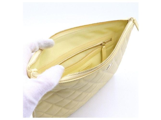 Chanel Clutch Caviar Classic New Medium - vista 5