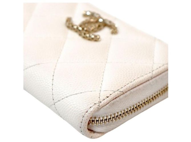 Chanel Tarjetero con cremallera en piel caviar blanco - vista 5