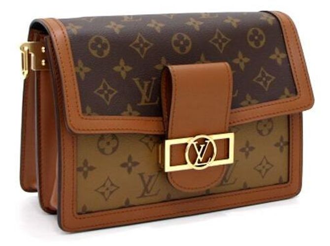 Louis Vuitton Borsa a tracolla Dolphin MM in Monogram Canvas Multicolore - vista 2