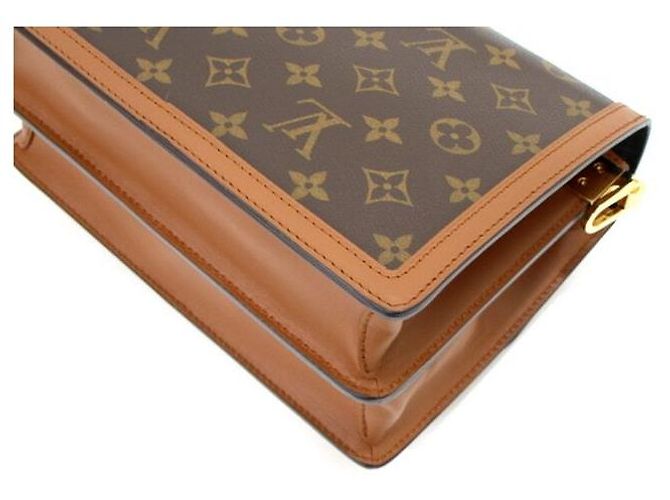 Louis Vuitton Borsa a tracolla Dolphin MM in Monogram Canvas Multicolore - vista 6