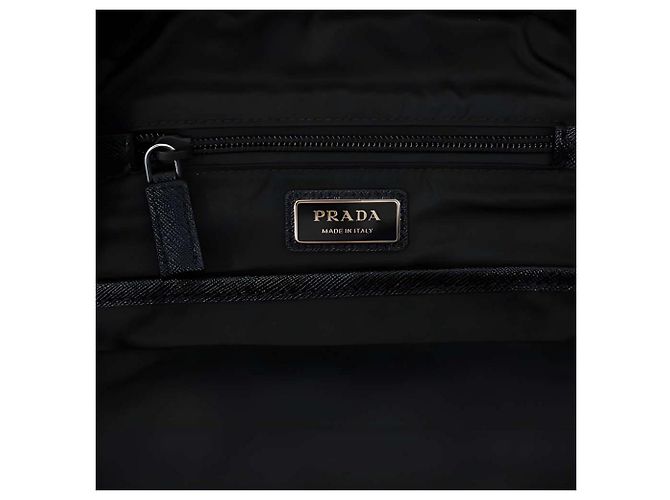 Prada Zaino a tracolla in Re-Nylon Nero - vista 7