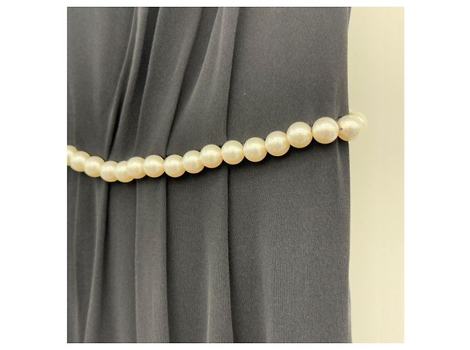 Chanel Vestido palabra de honor con adornos de perlas negras Castaño - vista 5