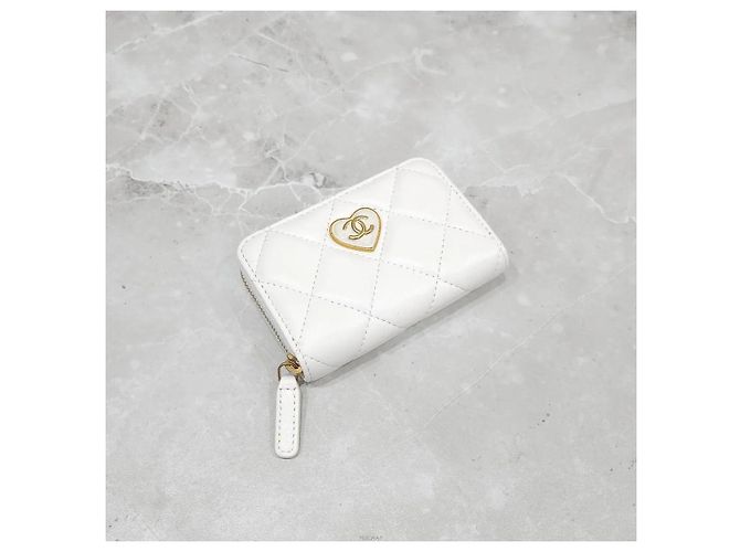 Chanel Herz-Logo Münz- und Kartenetui aus Lammleder Weiß - Ansicht 4