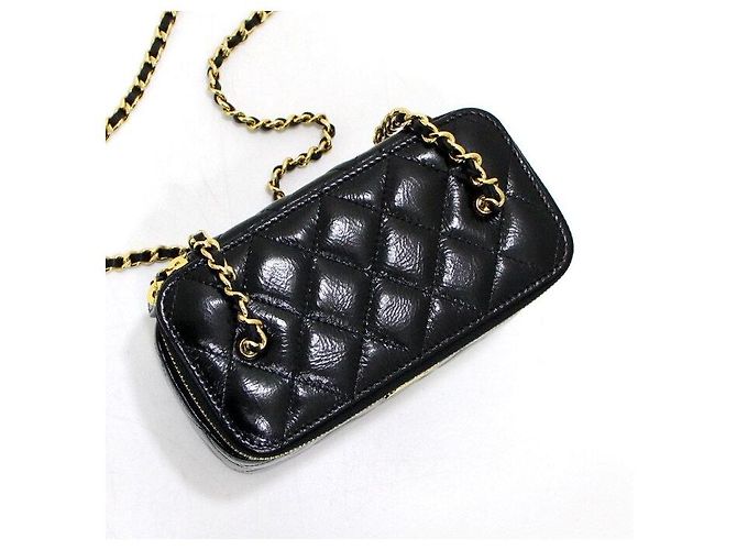 Vanity Chanel Borsa a tracolla e borsa a spalla in pelle di vitello lucida nera con catena CC dorata Nero - vista 12