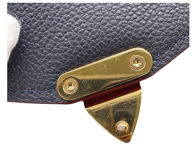 Borsa Louis Vuitton Monogram Empreinte Pochette Métis MM Rosso - vista 17