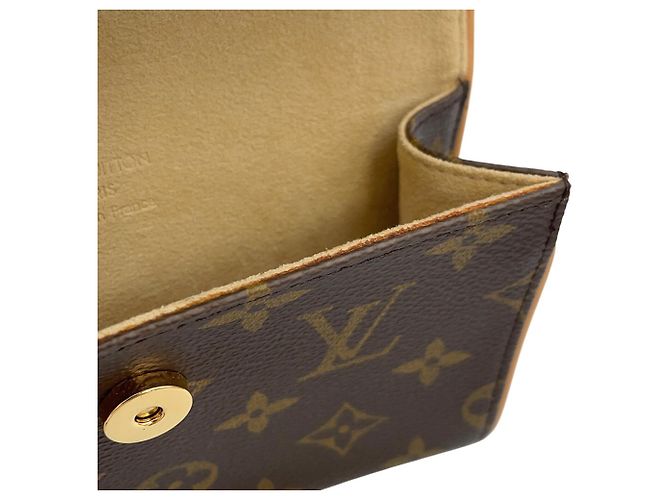 Louis Vuitton Monogram Pochette Florentine Marrone - vista 9