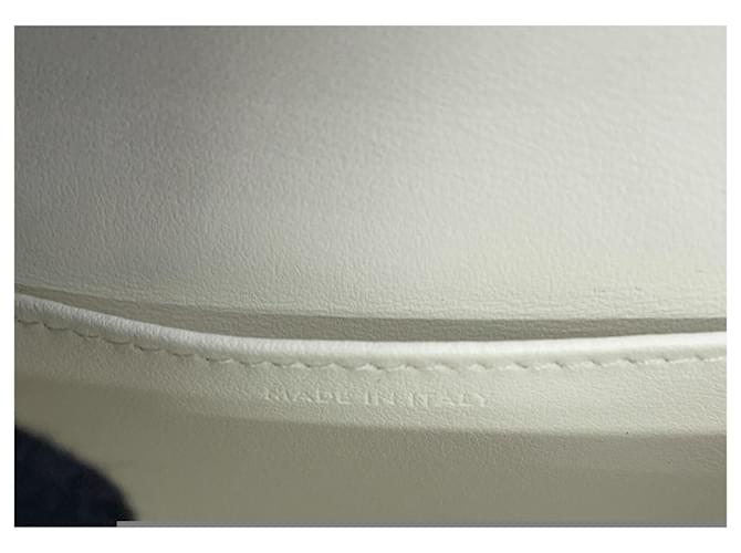 Céline Borsa a Spalla Celine Triomphe Mini Claude Bianco - vista 15