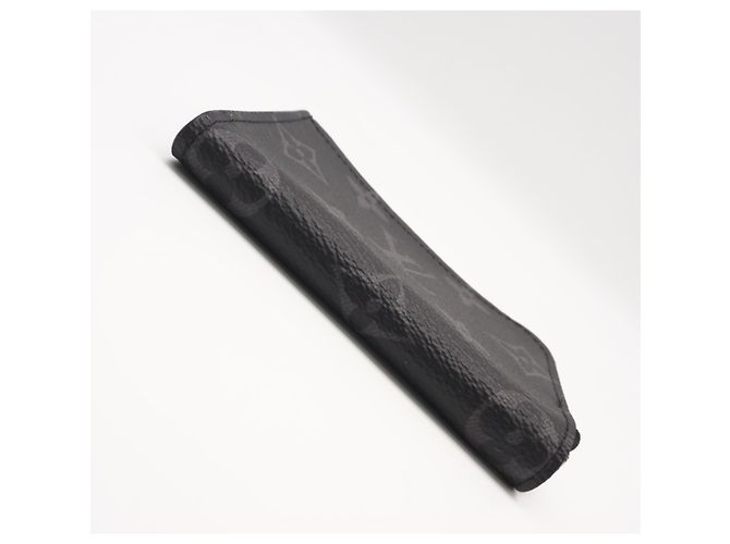 Louis Vuitton Monogram Eclipse Coin Case Black - view 7