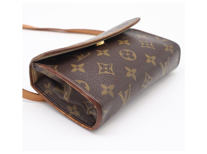 Borsa a tracolla Louis Vuitton Monogram Pochette Florentine Marrone Beige Monogramma - vista 5