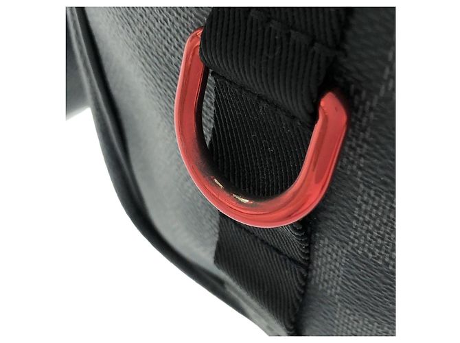 Zaino Louis Vuitton Damier Graphite Utility Nero - vista 6