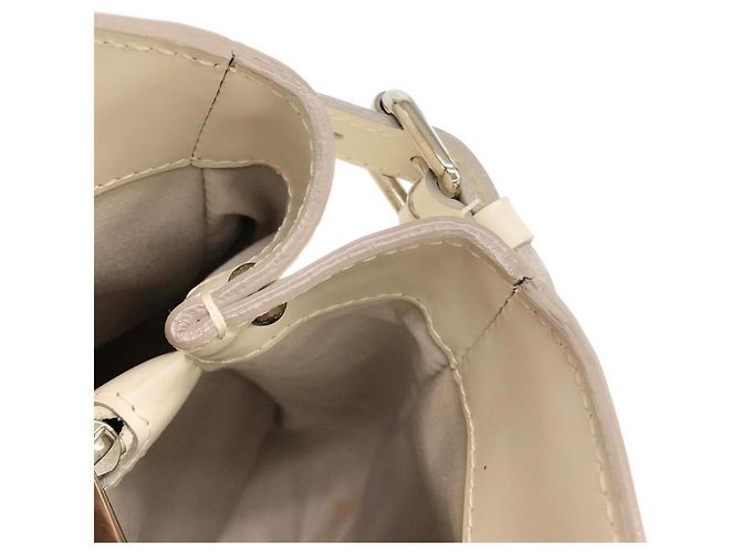 Borsa Louis Vuitton Epi Passy PM Bianco sporco - vista 6