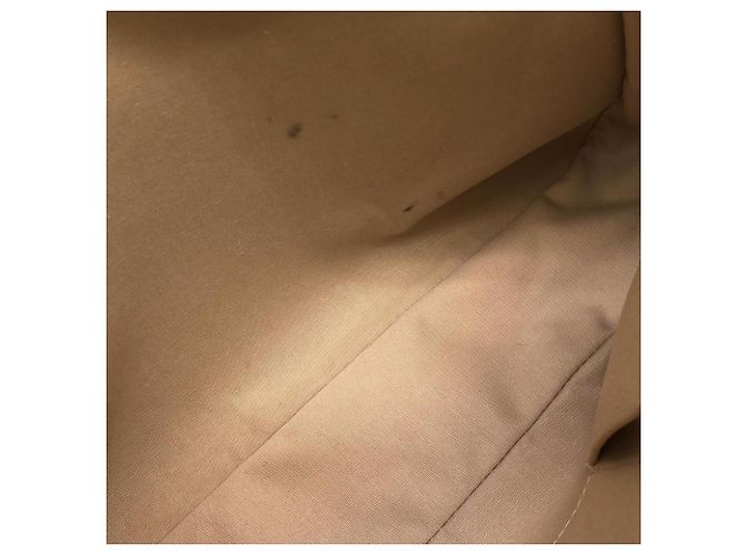 Louis Vuitton Epi Passy PM Handtasche Aus weiß - Ansicht 9