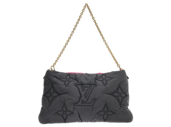 Louis Vuitton LV Pillow Maxi Multi Pochette Accessoires Nero Fuschia - vista 2