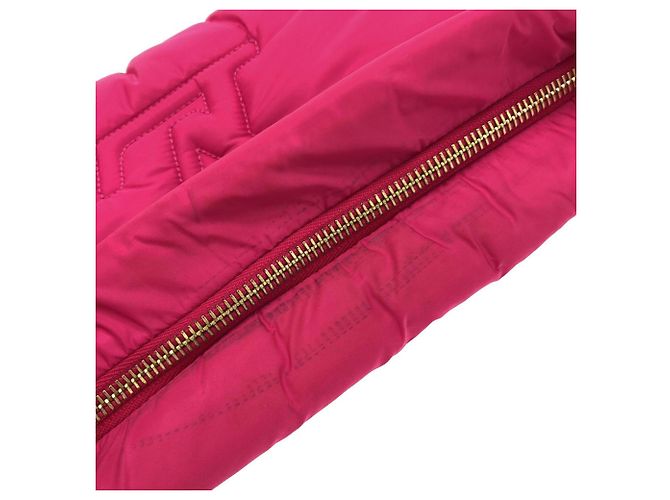 Louis Vuitton LV Pillow Maxi Multi Pochette Accessoires Nero Fuschia - vista 7