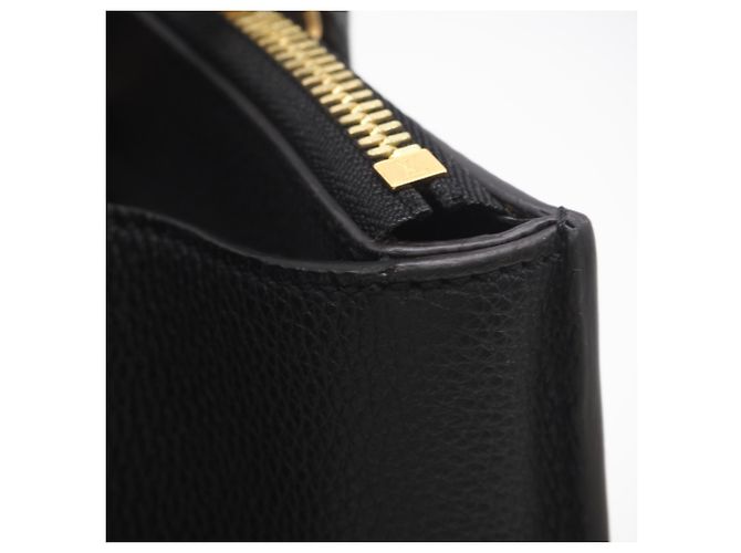 Borsa Louis Vuitton Taurillon City Steamer PM Noir Nero - vista 13