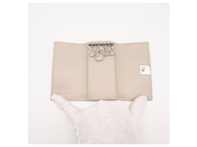 Loewe Pebble Grain Calf Anagram Key Case Beige - view 11