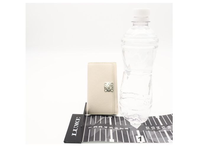 Loewe Pebble Grain Calf Anagram Key Case Beige - view 3