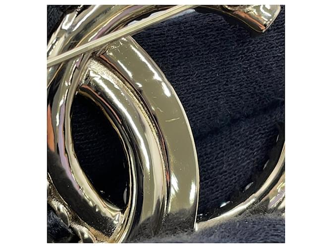 Spilla Chanel con il logo Coco Nero D'oro - vista 5
